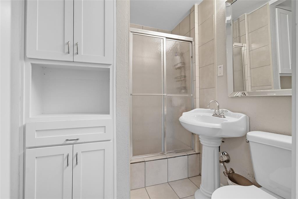 Roland Hills - Residential