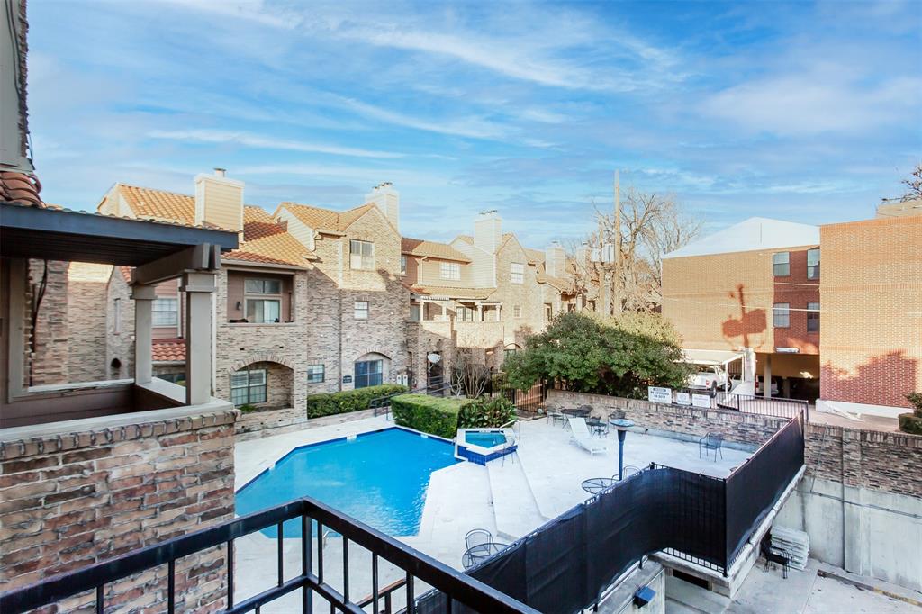 Remington Smu Condos - Residential