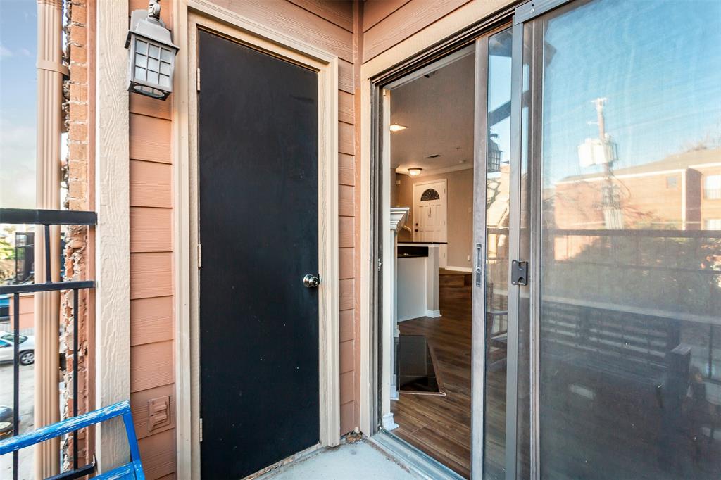 Remington Smu Condos - Residential