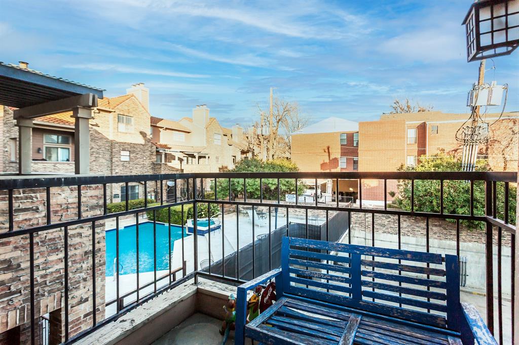 Remington Smu Condos - Residential