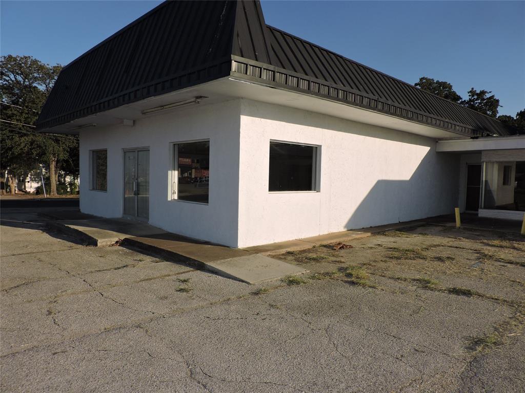 5149 River Oaks Boulevard