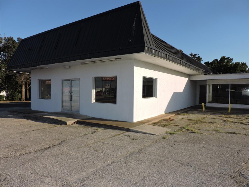 5149 River Oaks Boulevard