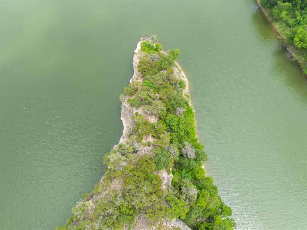 Holiday Pointrev - Land