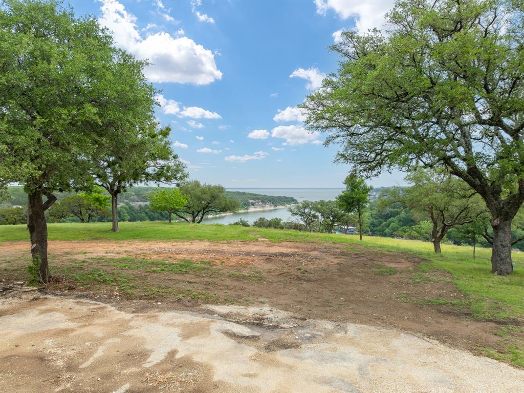 Holiday Pointrev - Land