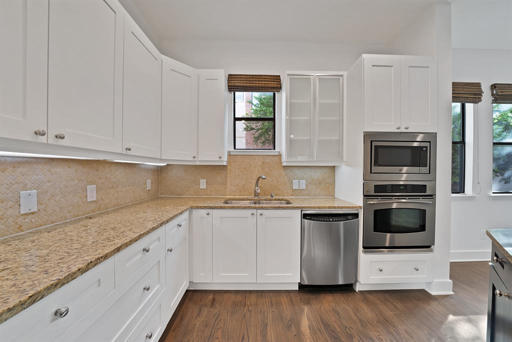 West Side at State Thomas - Residential