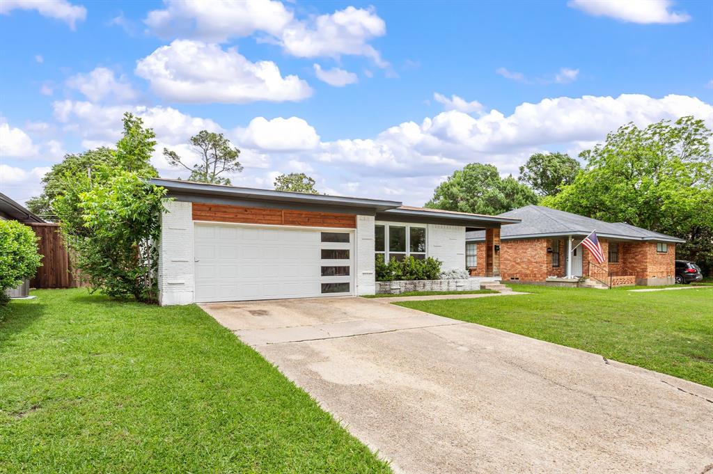 8852 Larchwood Drive