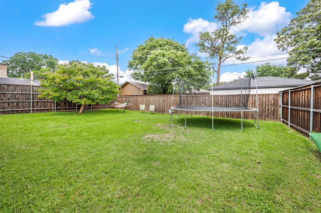 LAKE HIGHLANDS ESTATES NO 10 BLK - Residential