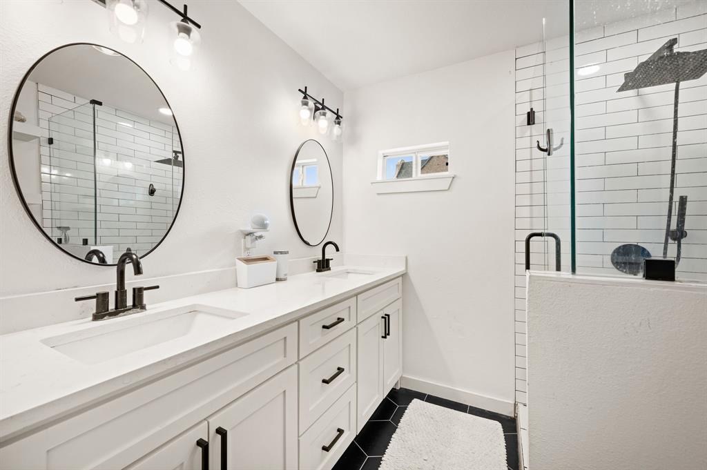 LAKE HIGHLANDS ESTATES NO 10 BLK - Residential