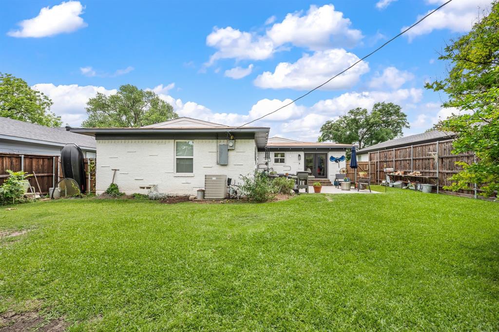 LAKE HIGHLANDS ESTATES NO 10 BLK - Residential