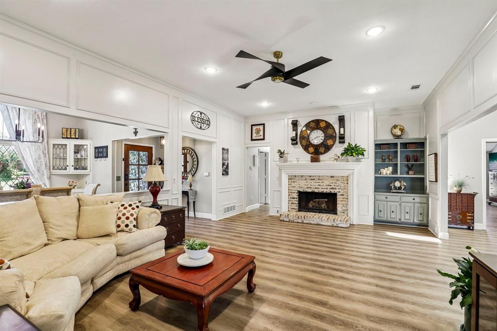 431 Creekside Lane