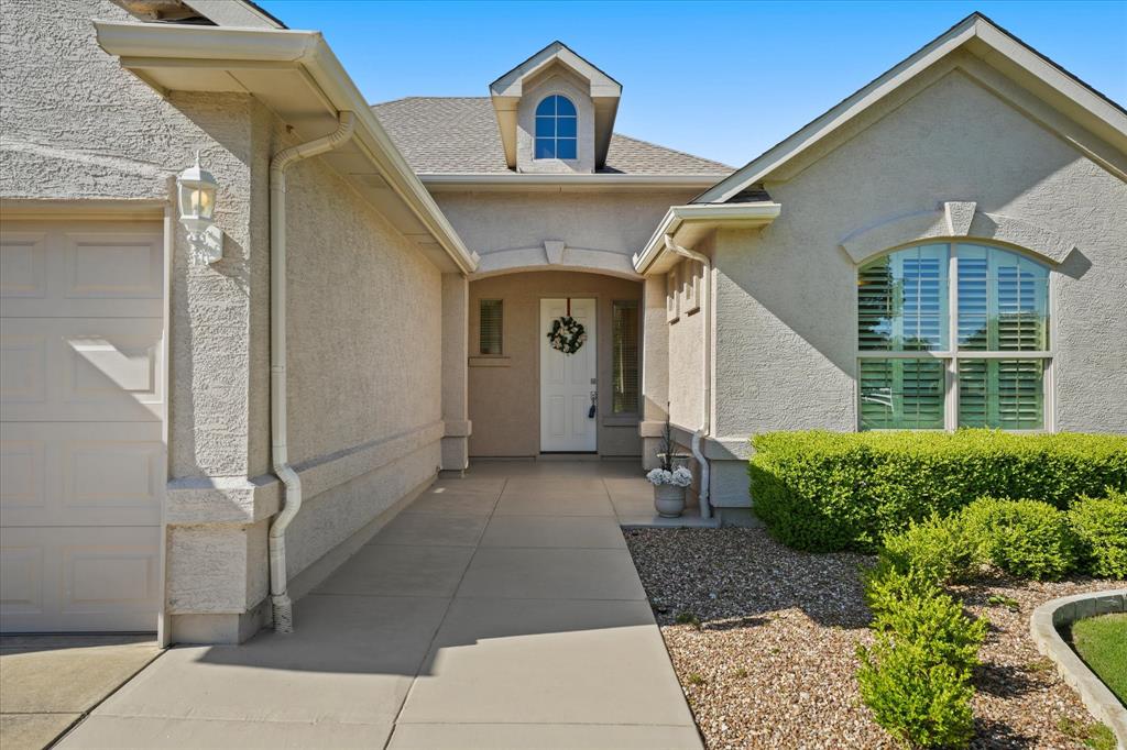 8800 Freeport Drive