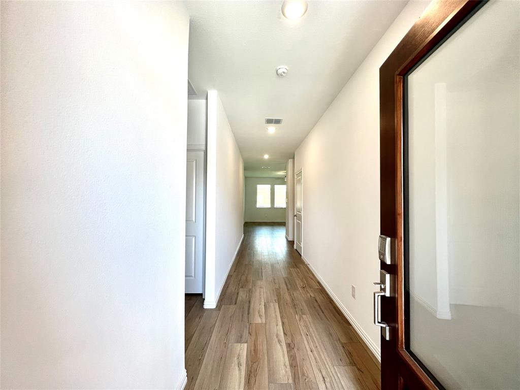 SUTTON FIELDS PHASE 3B - Residential Lease