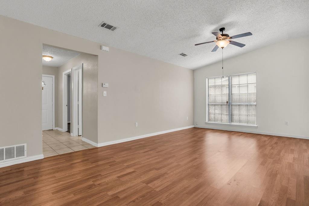 Brook Meadows 01 - Residential