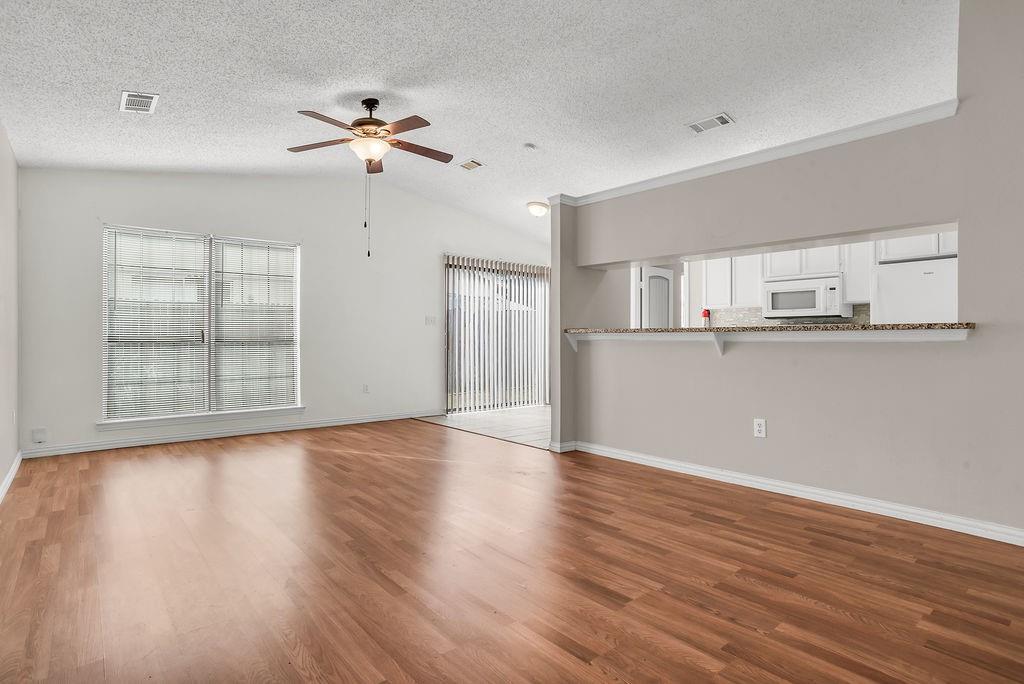 Brook Meadows 01 - Residential