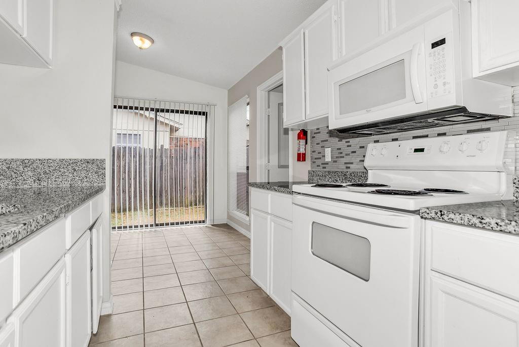 Brook Meadows 01 - Residential