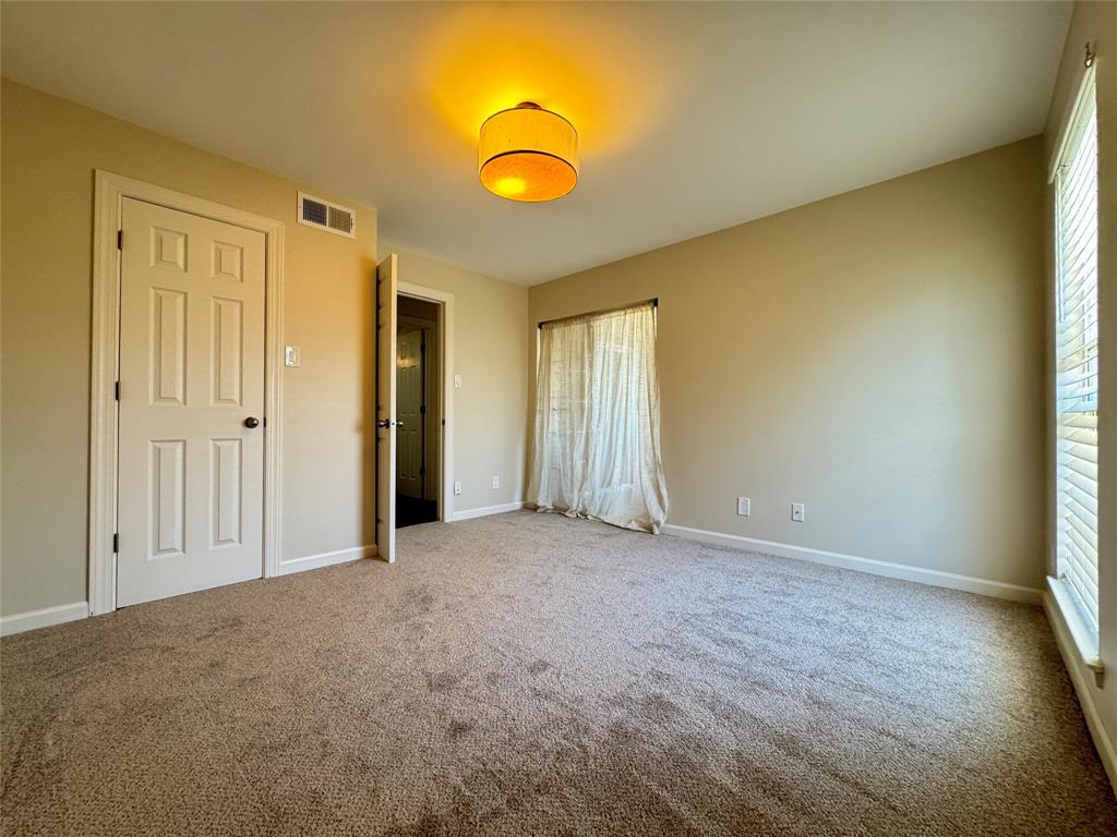 Creekbend Townhomes - Residential Lease