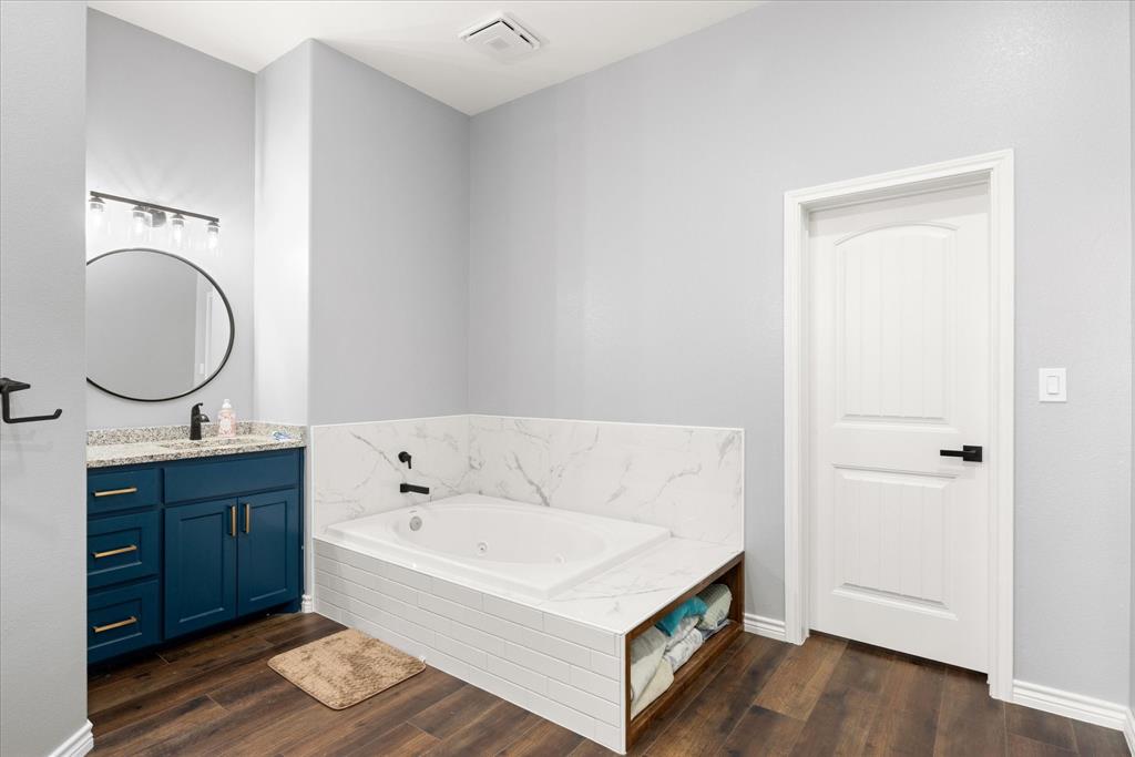 A0681 SMITH HANCOCK; & HOUSE - Residential