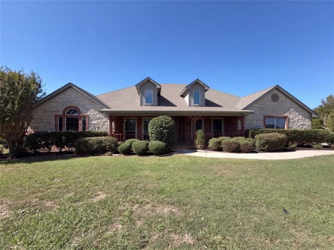 Photo of 107 Lacey Court, Decatur, TX 76234 (MLS # 21421415)