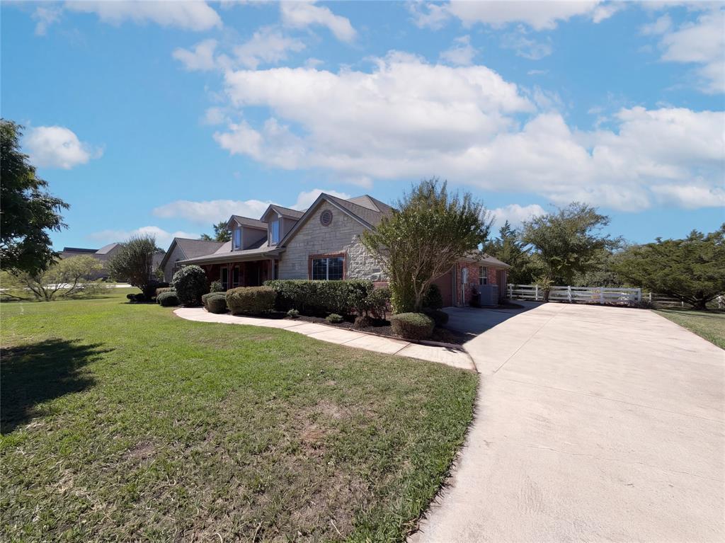 107 Lacey Court