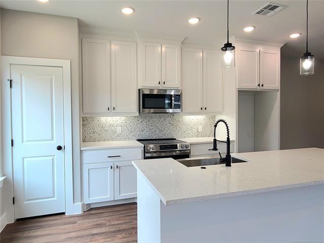 131 S McLean Drive