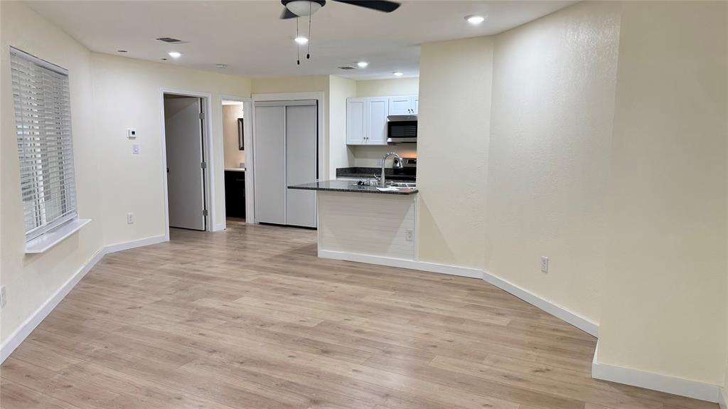 Arlington Oaks Condo - Residential Lease