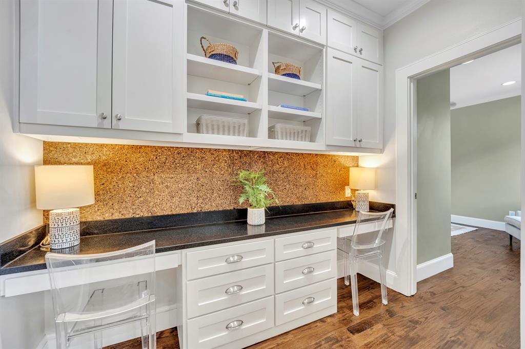 Williams-Caruth Terrace - Residential