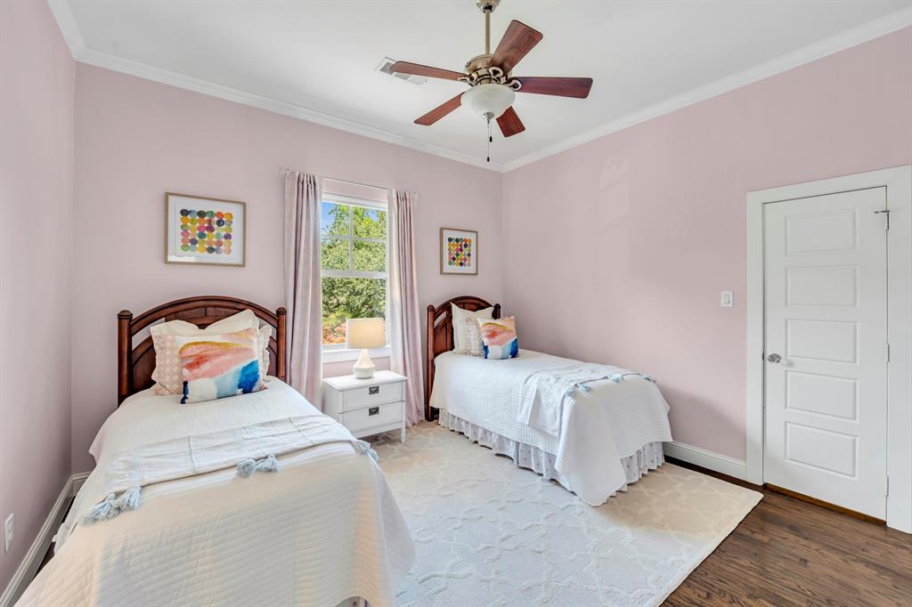 Williams-Caruth Terrace - Residential