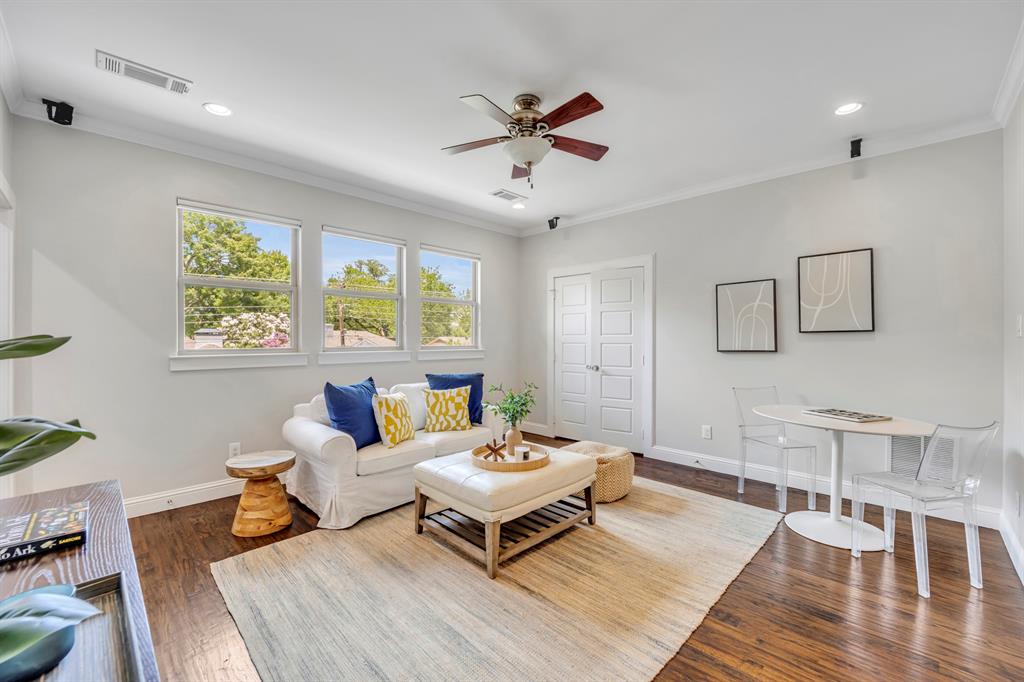 Williams-Caruth Terrace - Residential