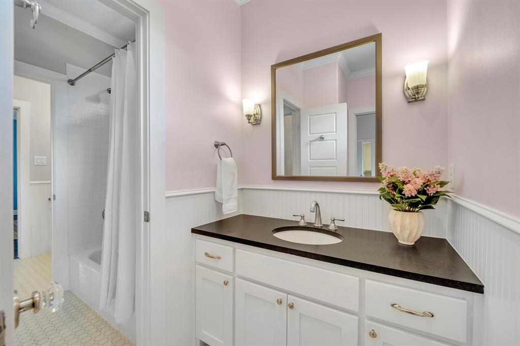 Williams-Caruth Terrace - Residential