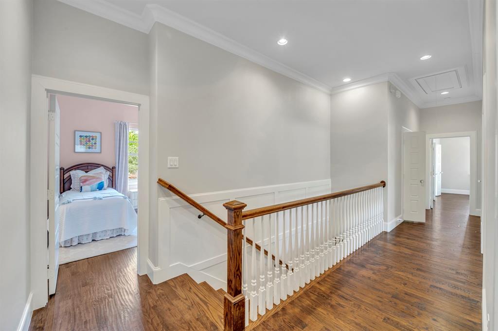 Williams-Caruth Terrace - Residential