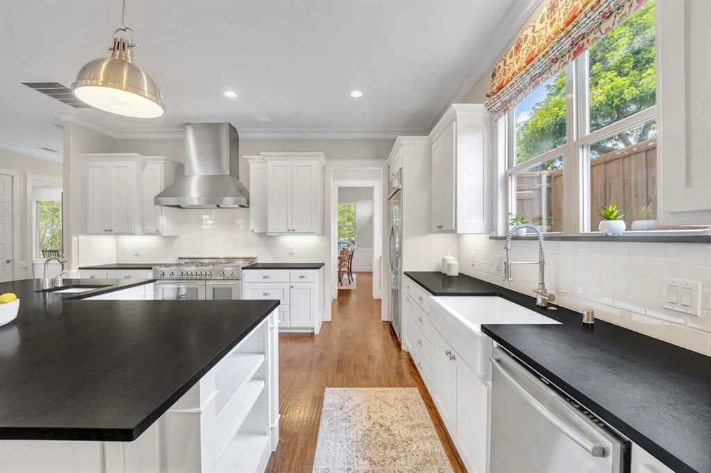 Williams-Caruth Terrace - Residential