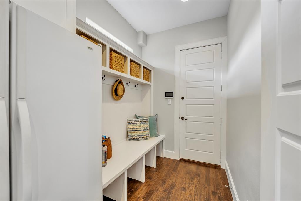 Williams-Caruth Terrace - Residential