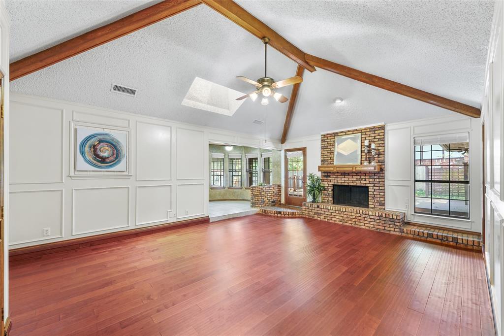 2323 Brookside Drive