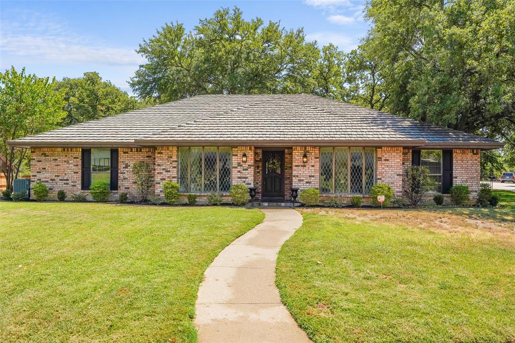 2323 Brookside Drive
