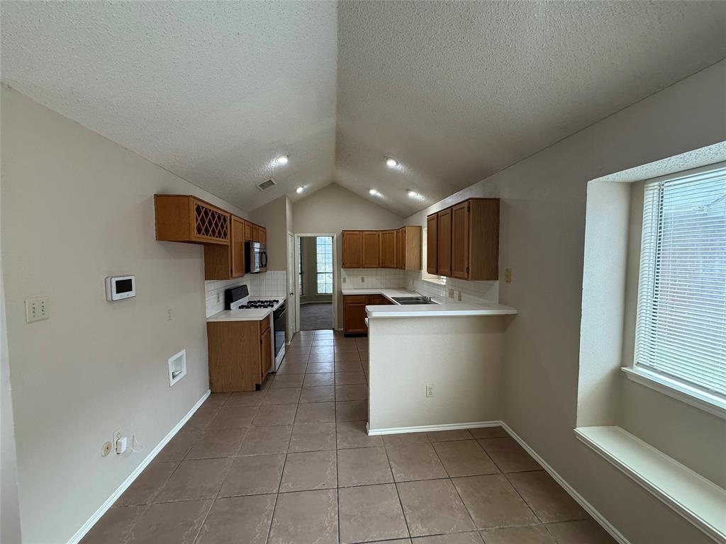 1631 Ariel Drive