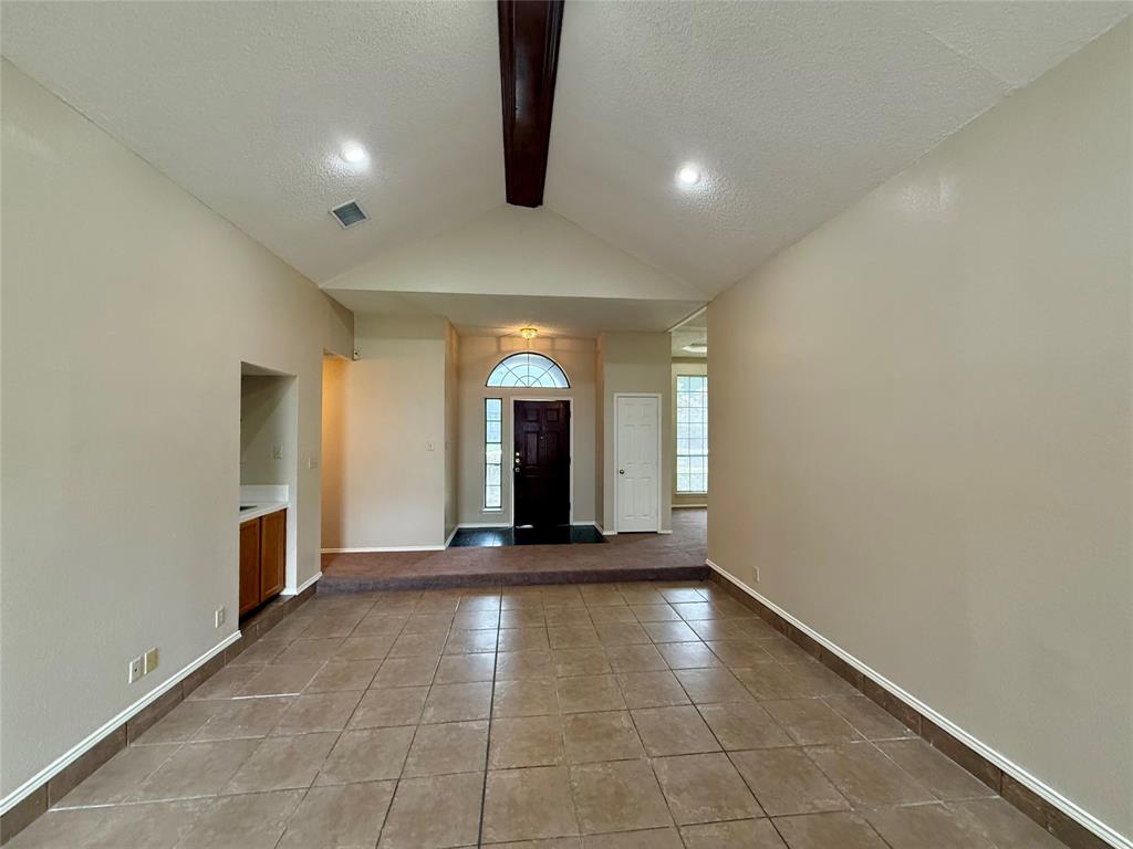 1631 Ariel Drive