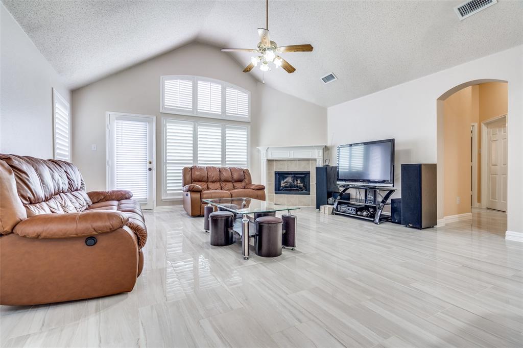 7012 Hillshire Lane