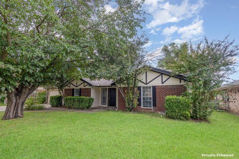 6708 Fair Meadows Drive North Richland Hills TX 76182