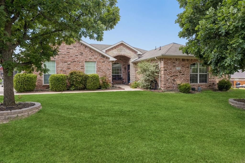 Photo of 1730 Windswept Drive, Midlothian, TX 76065 (MLS # 21300177)