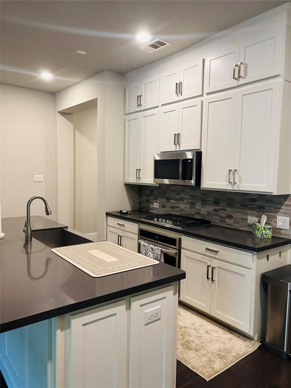 University Place Add Ph 1 - Residential Lease