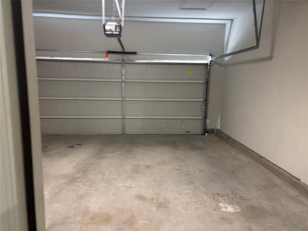 University Place Add Ph 1 - Residential Lease