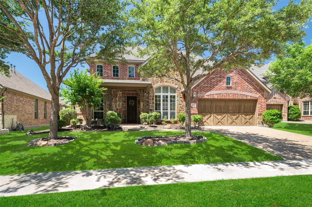 8100 Ravencliff Drive