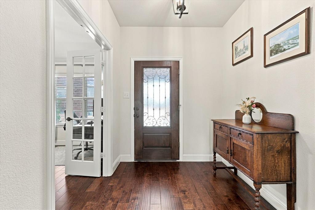 1733 Ridge Creek Lane