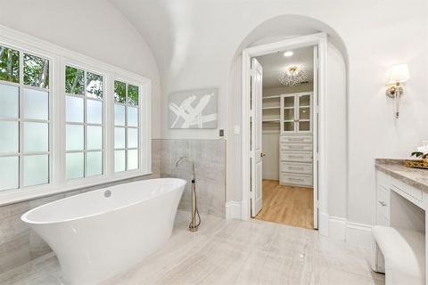 Tiny photo for 3817 Colgate Avenue, University Park, TX 75225 (MLS # 21086061)