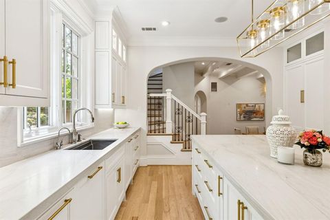 Tiny photo for 3817 Colgate Avenue, University Park, TX 75225 (MLS # 21086061)