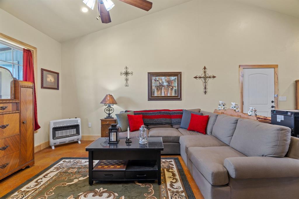 196 County Road 301