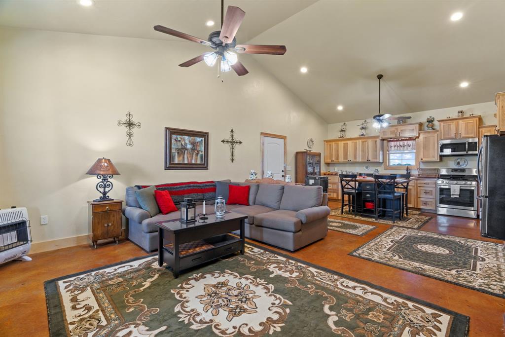 196 County Road 301