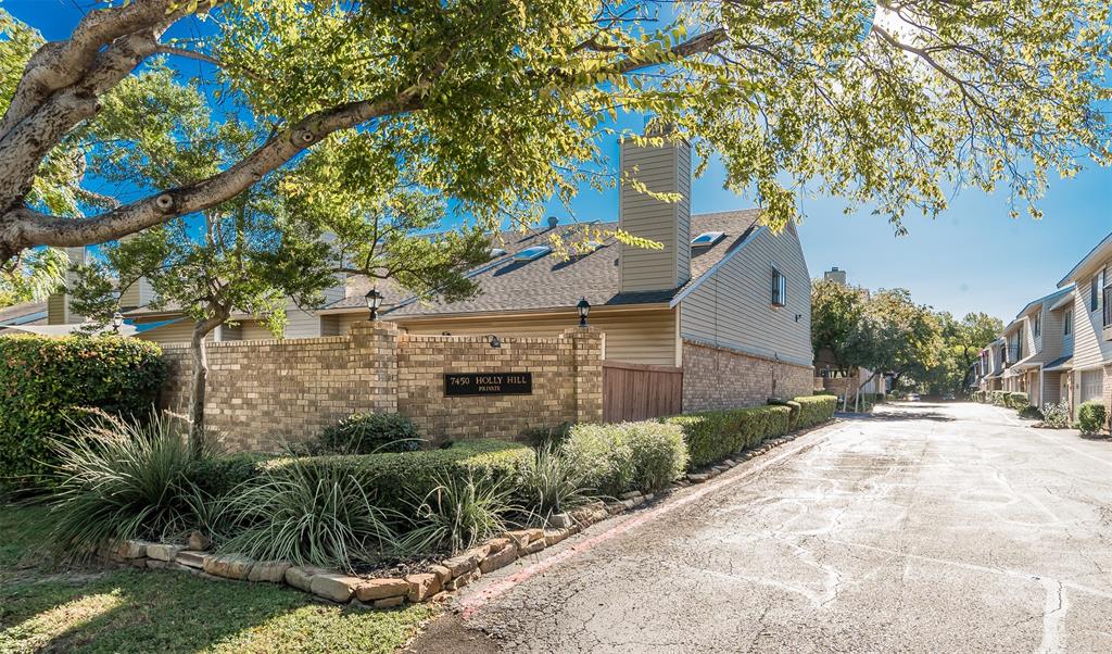 Claymore Park Condominiums - Residential