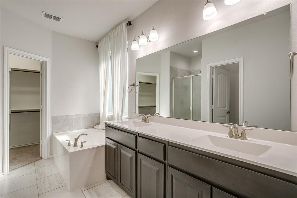 Hawthorne Mdws - Residential