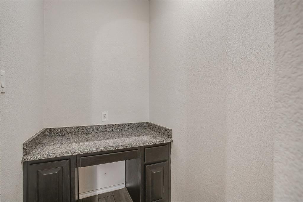 Hawthorne Mdws - Residential